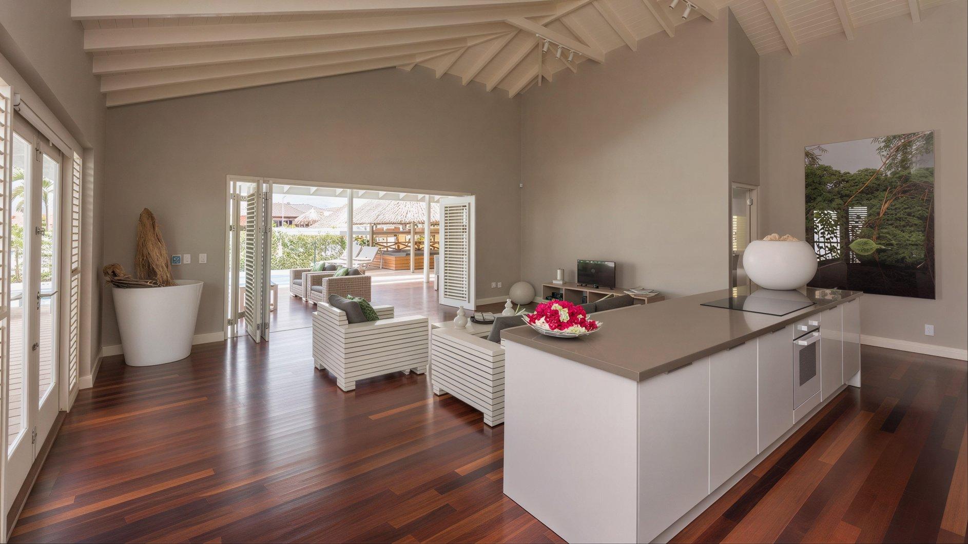 Woonkamer open naar terras en buitenruimte